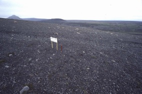 Horft til austurs í 625m y.s.  Kárahnjúkar sjást til vinstri