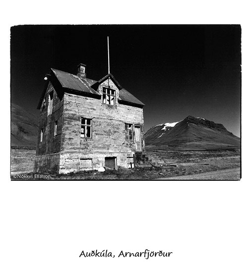An old foodstore near the farm Au�k�la in Arnarfj�r�ur