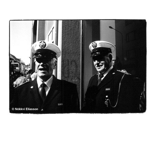 Two icelandic police men